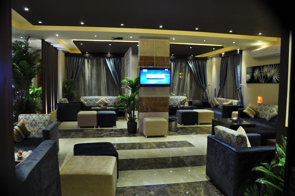 Al Bustan Crown Hotel 2 Arar Exterior photo